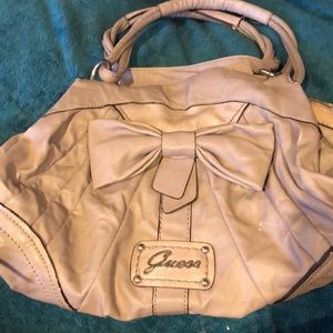 🔥GUESS HANDBAG🔥